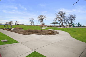  Photo 47