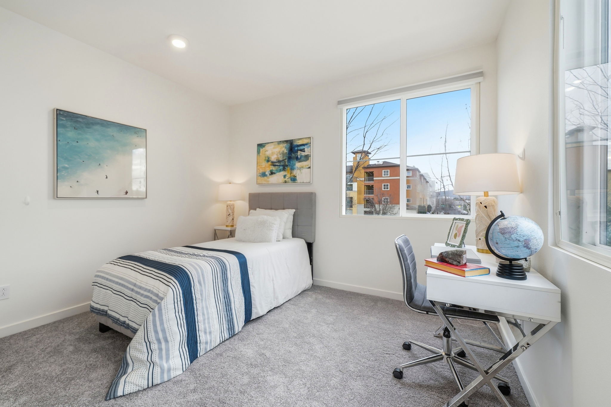 033_f8_5862 Cadence Ave