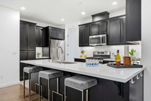 014_f8_5862 Cadence Ave