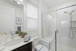 043_f8_5862 Cadence Ave