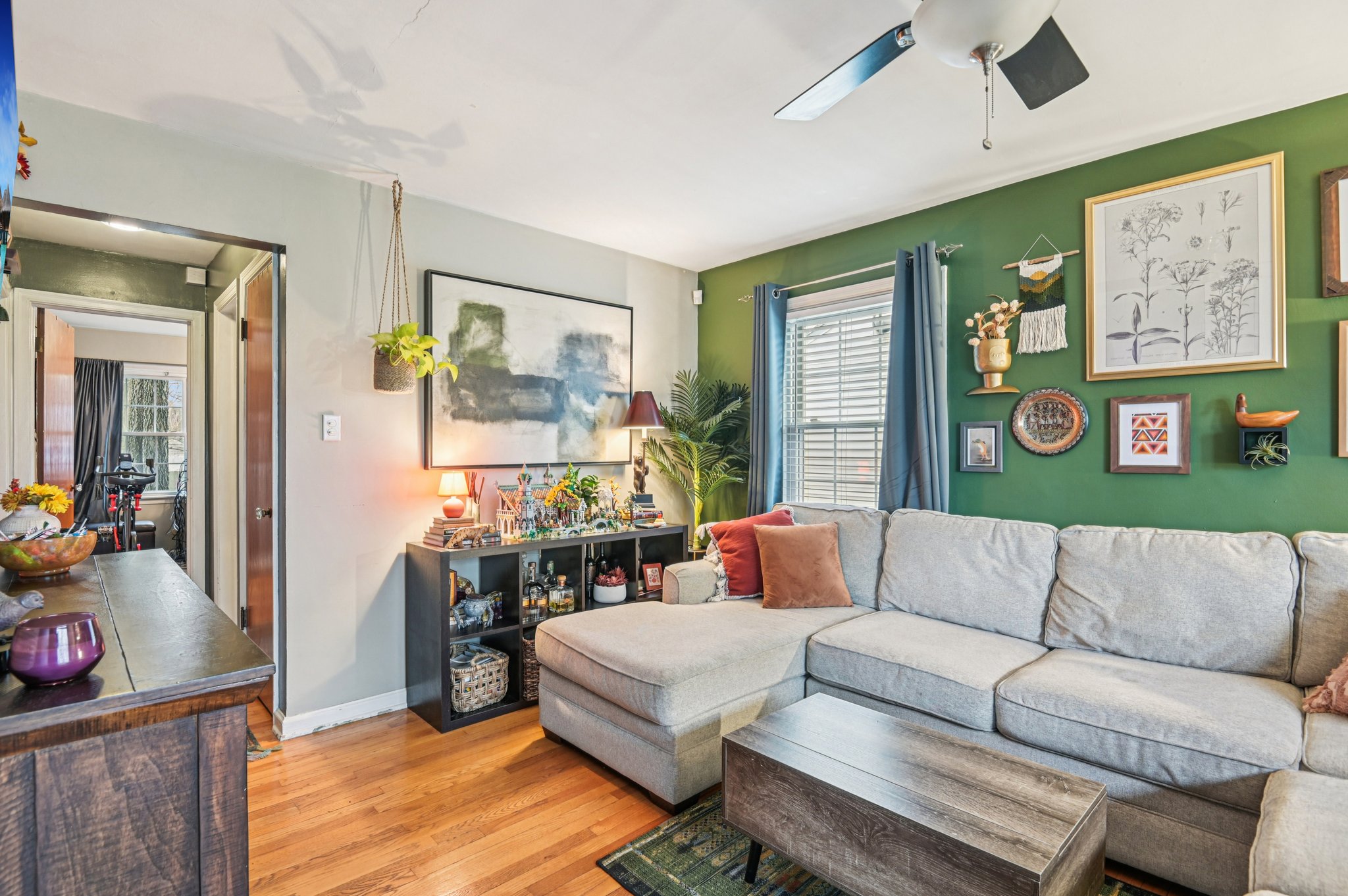 Kingsley Dr-S1112-003.jpg