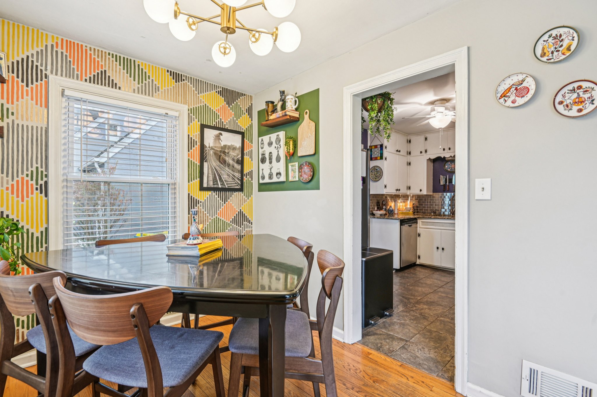 Kingsley Dr-S1112-008.jpg