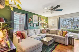 Kingsley Dr-S1112-001.jpg