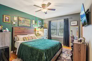 Kingsley Dr-S1112-025.jpg