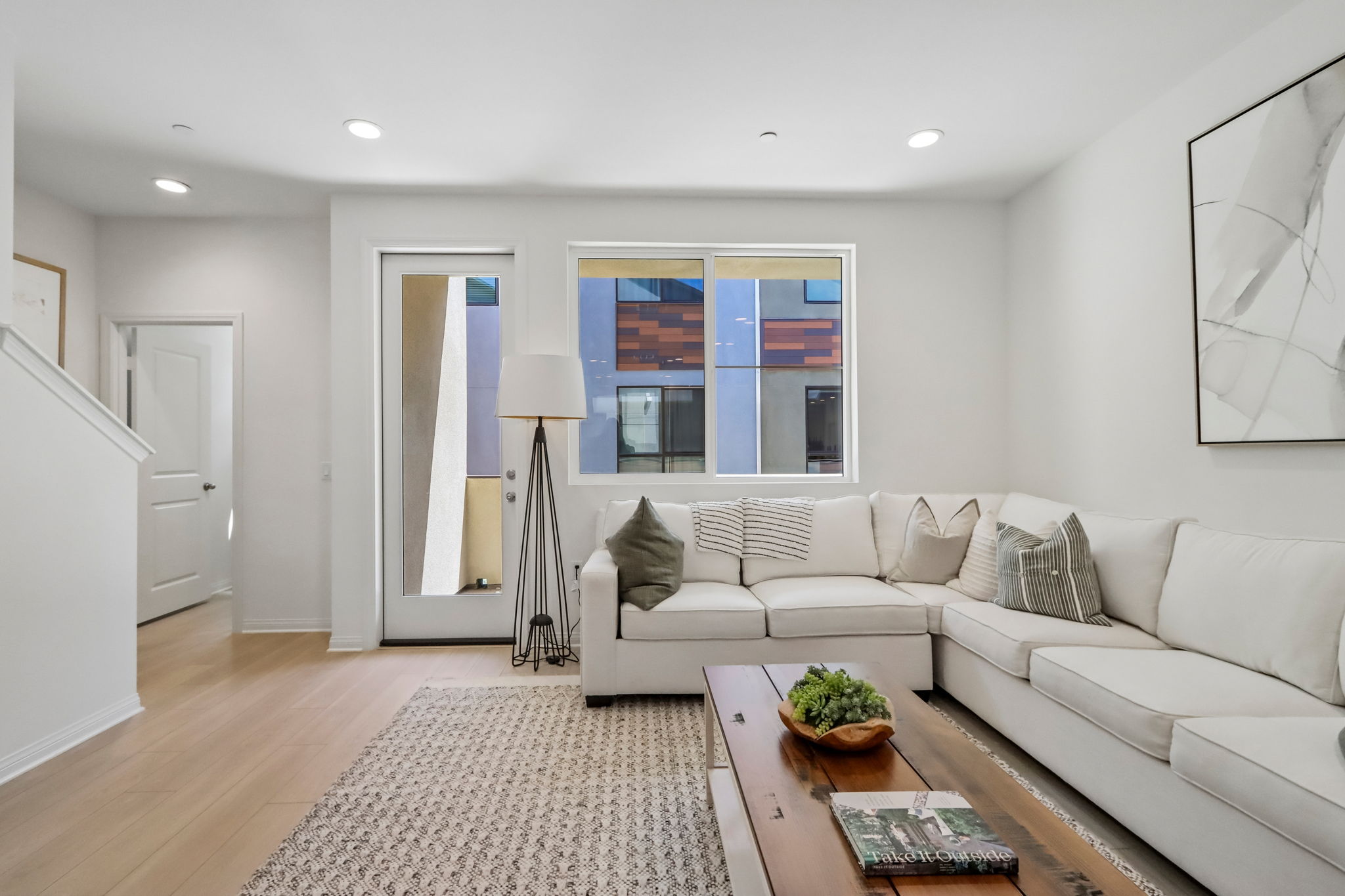 5868 Linden Ave 6-S2404-009
