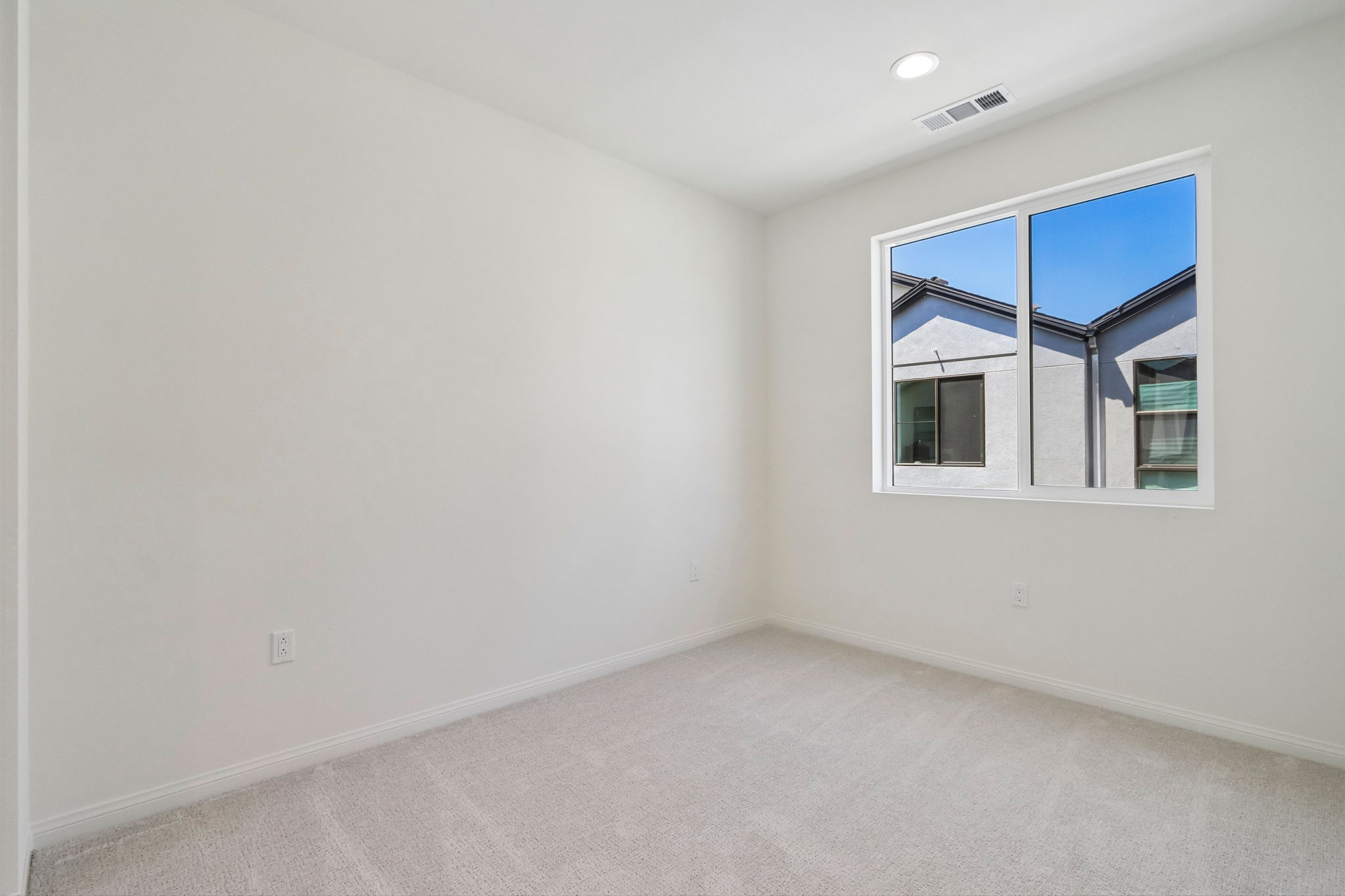 5868 Linden Ave 6-S2404-021