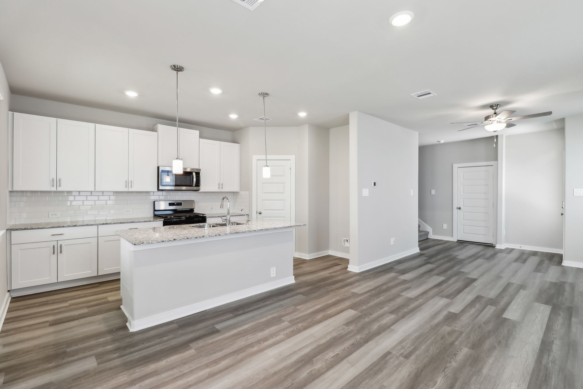 Houston - Kemah Crossing - 587 Avisa Dr, Kemah, TX 77565 - 008