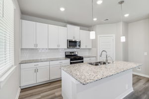 Houston - Kemah Crossing - 587 Avisa Dr, Kemah, TX 77565 - 009