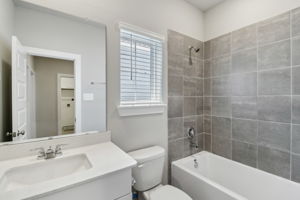 Houston - Kemah Crossing - 587 Avisa Dr, Kemah, TX 77565 - 020