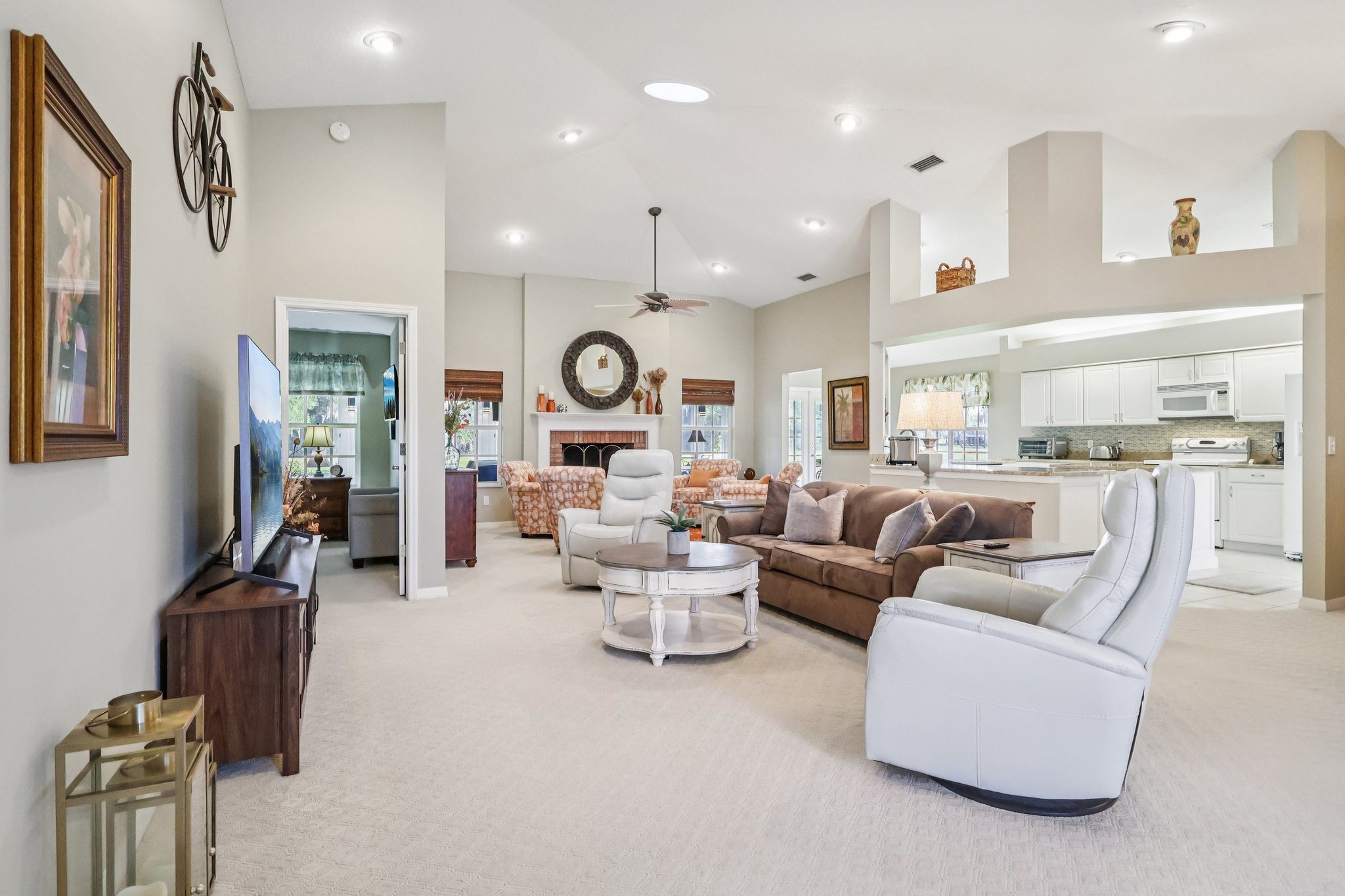 Juniper Way-S1104-005.jpg