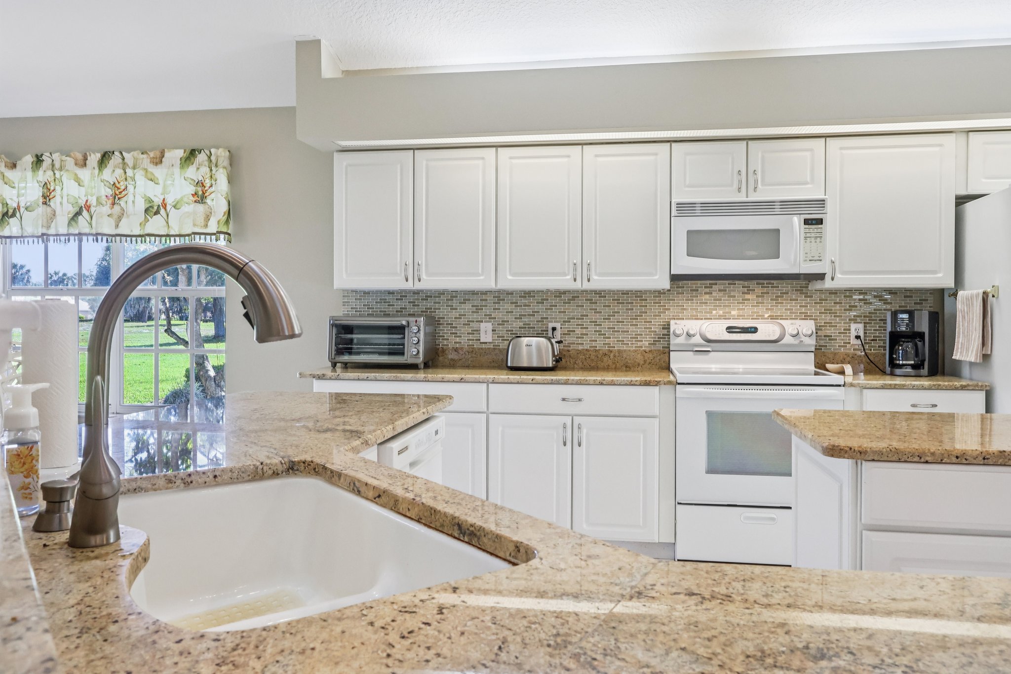 Juniper Way-S1104-018.jpg