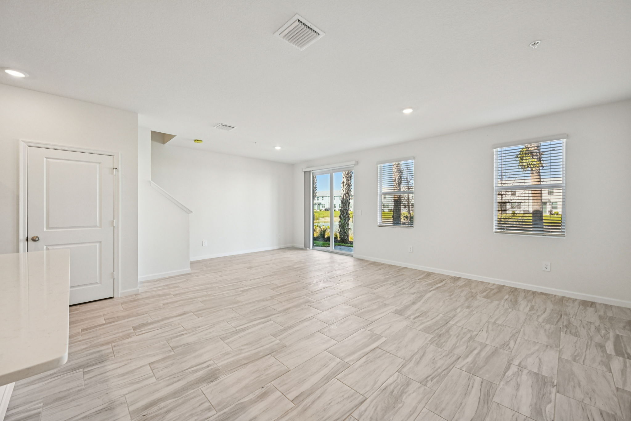 South Florida- Tidewater- 587 Salisbury Cir Fort Pierce FL 34982-005