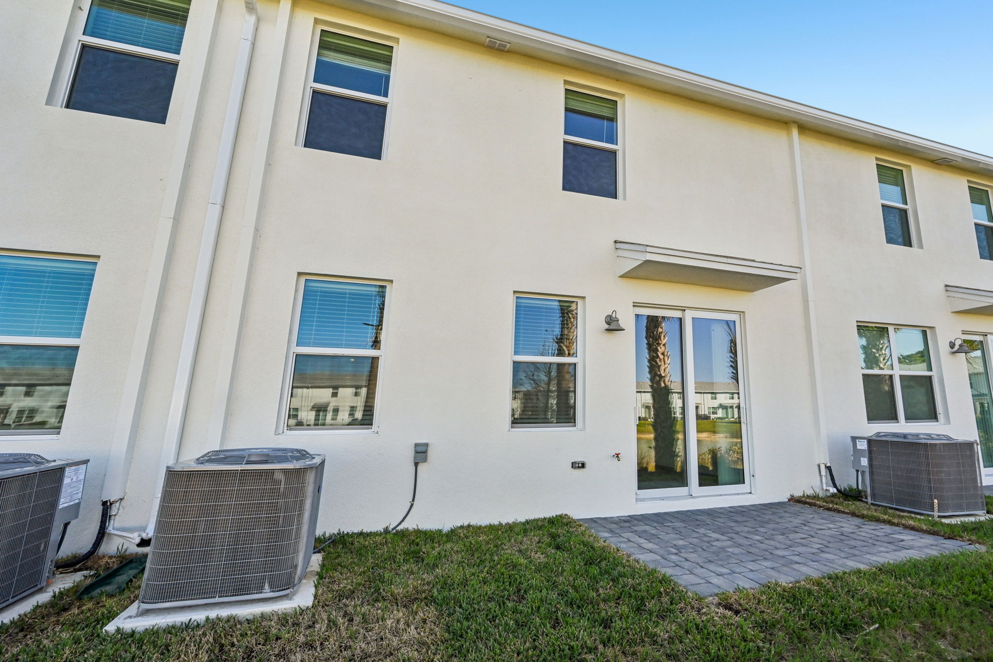 South Florida- Tidewater- 587 Salisbury Cir Fort Pierce FL 34982-027