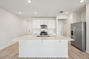 South Florida- Tidewater- 587 Salisbury Cir Fort Pierce FL 34982-011