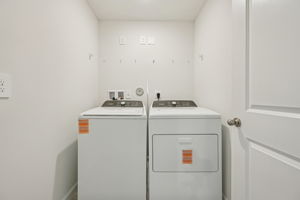 South Florida- Tidewater- 587 Salisbury Cir Fort Pierce FL 34982-021