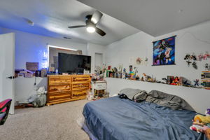  Photo 31
