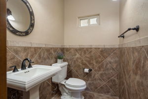  Photo 46