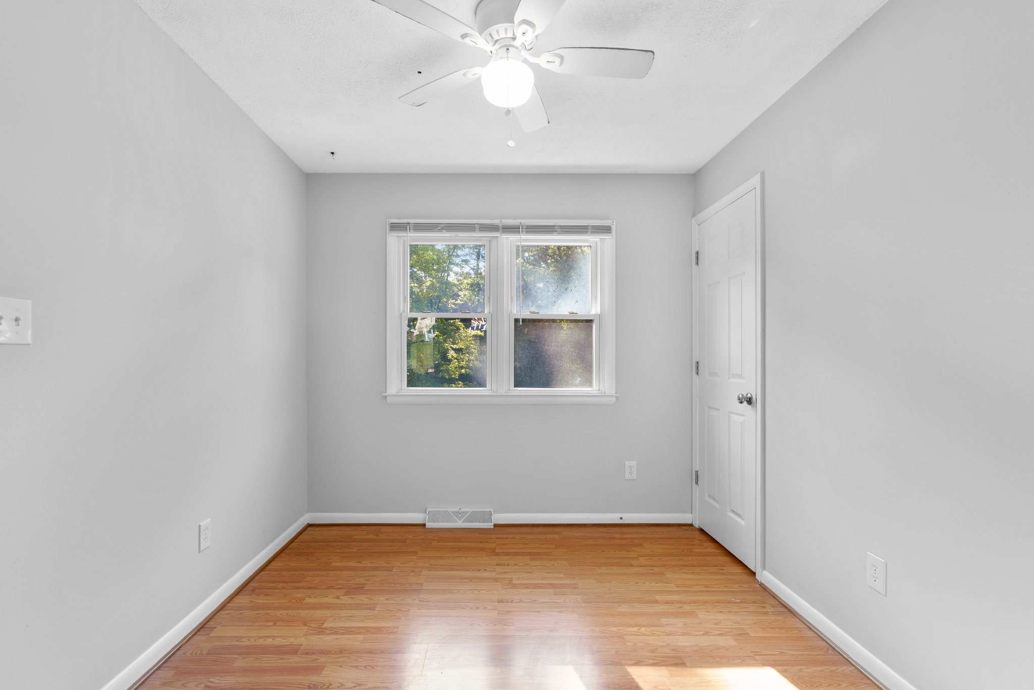 08. Dining room.jpg