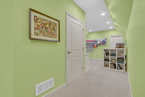  Photo 49