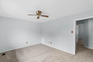 upper bedroom-20