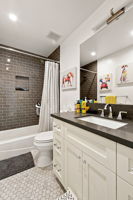 Photo 23