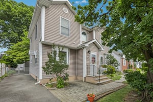 Ash Ave-003.jpg