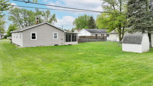  Photo 42
