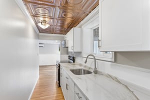Long Beach Rd-S1208-034.jpg