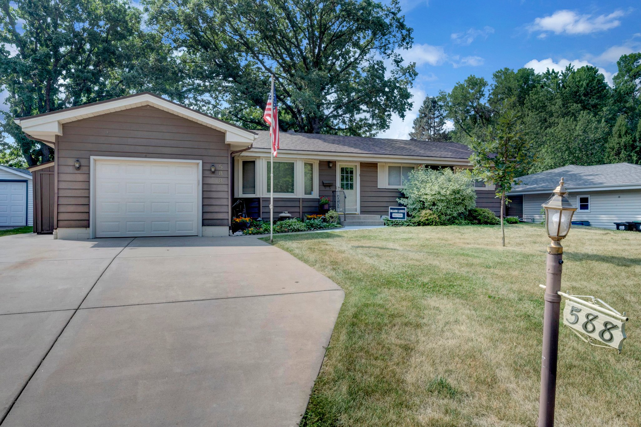 588 Rice Creek Terrace, Fridley, MN 55432 Minnesota