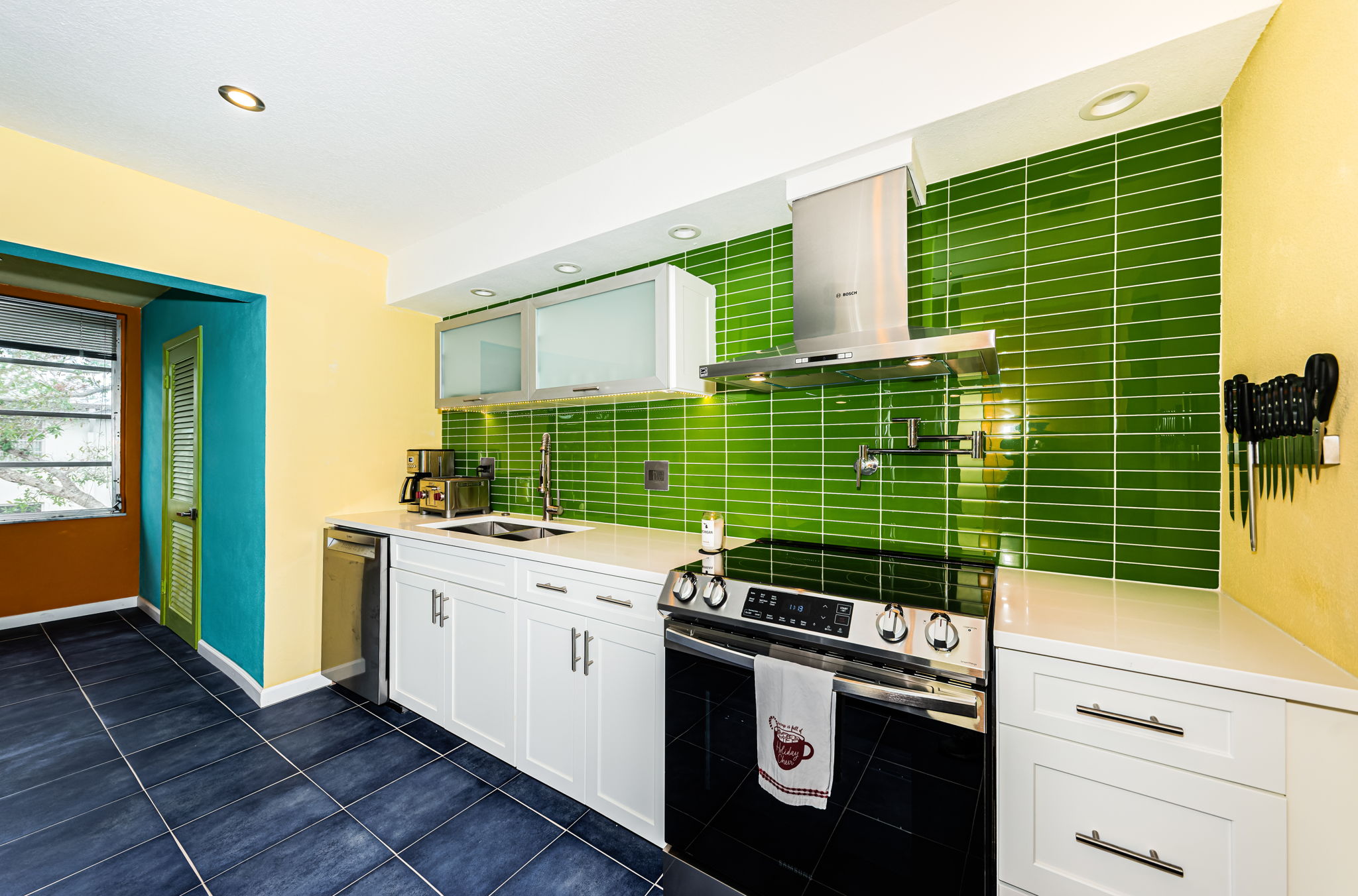 Kitchen 2