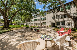 Courtyard4
