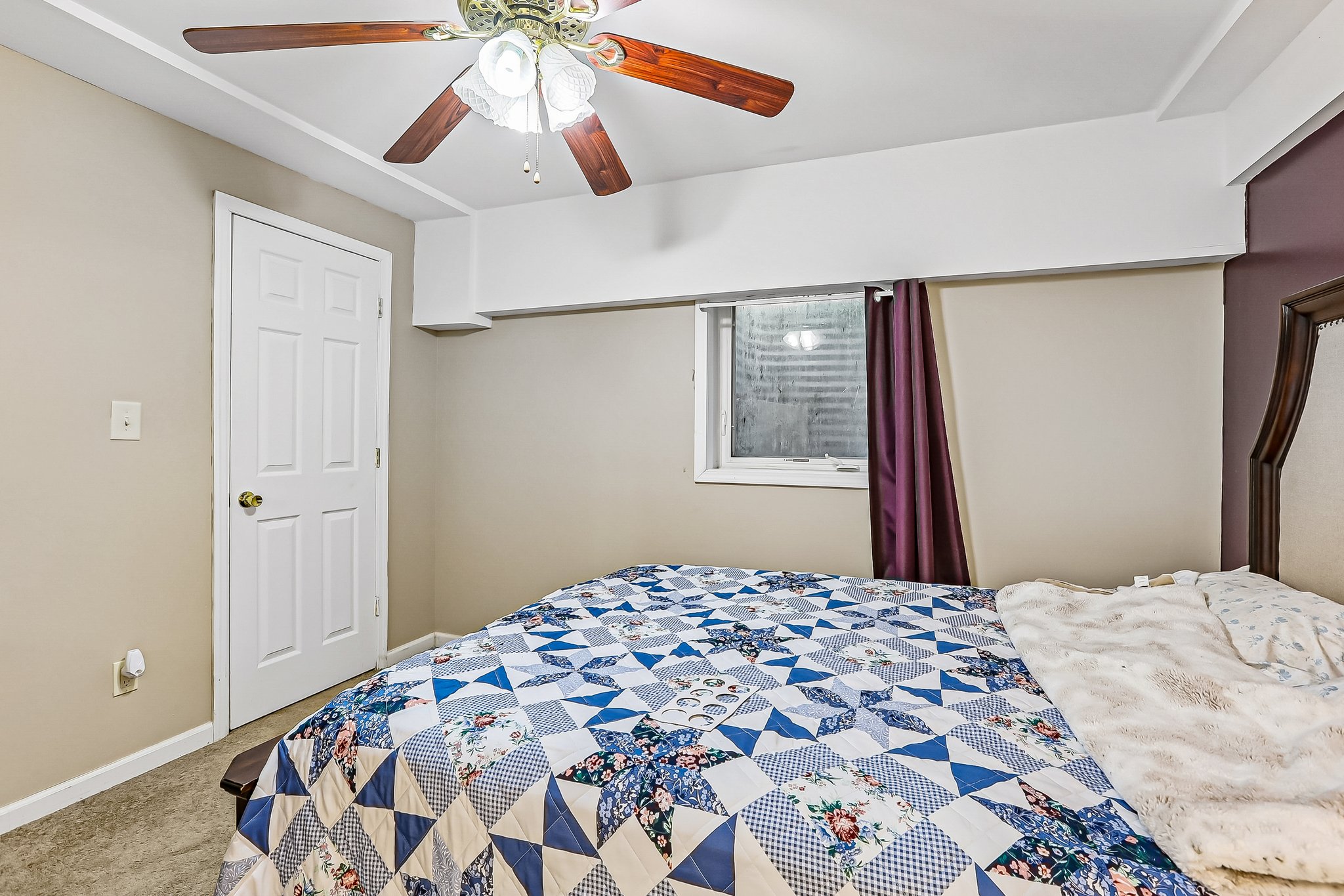 Skyward Ln-S0105-025.jpg