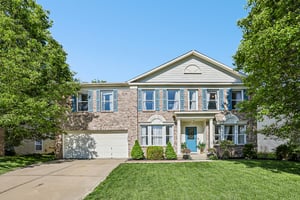 Skyward Ln-S0105-001.jpg