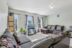 Skyward Ln-S0105-030.jpg