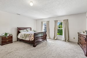 Skyward Ln-S0105-045.jpg