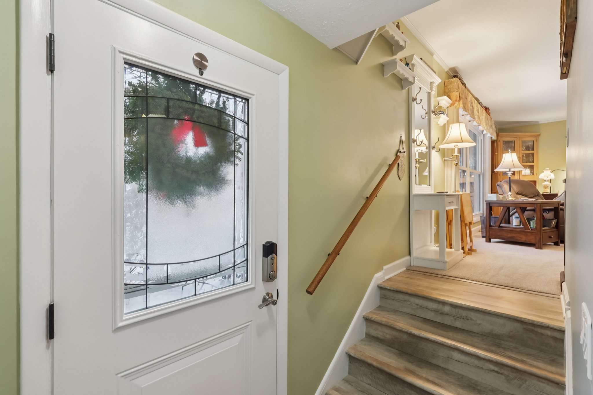 N Oval-S0312-007.jpg