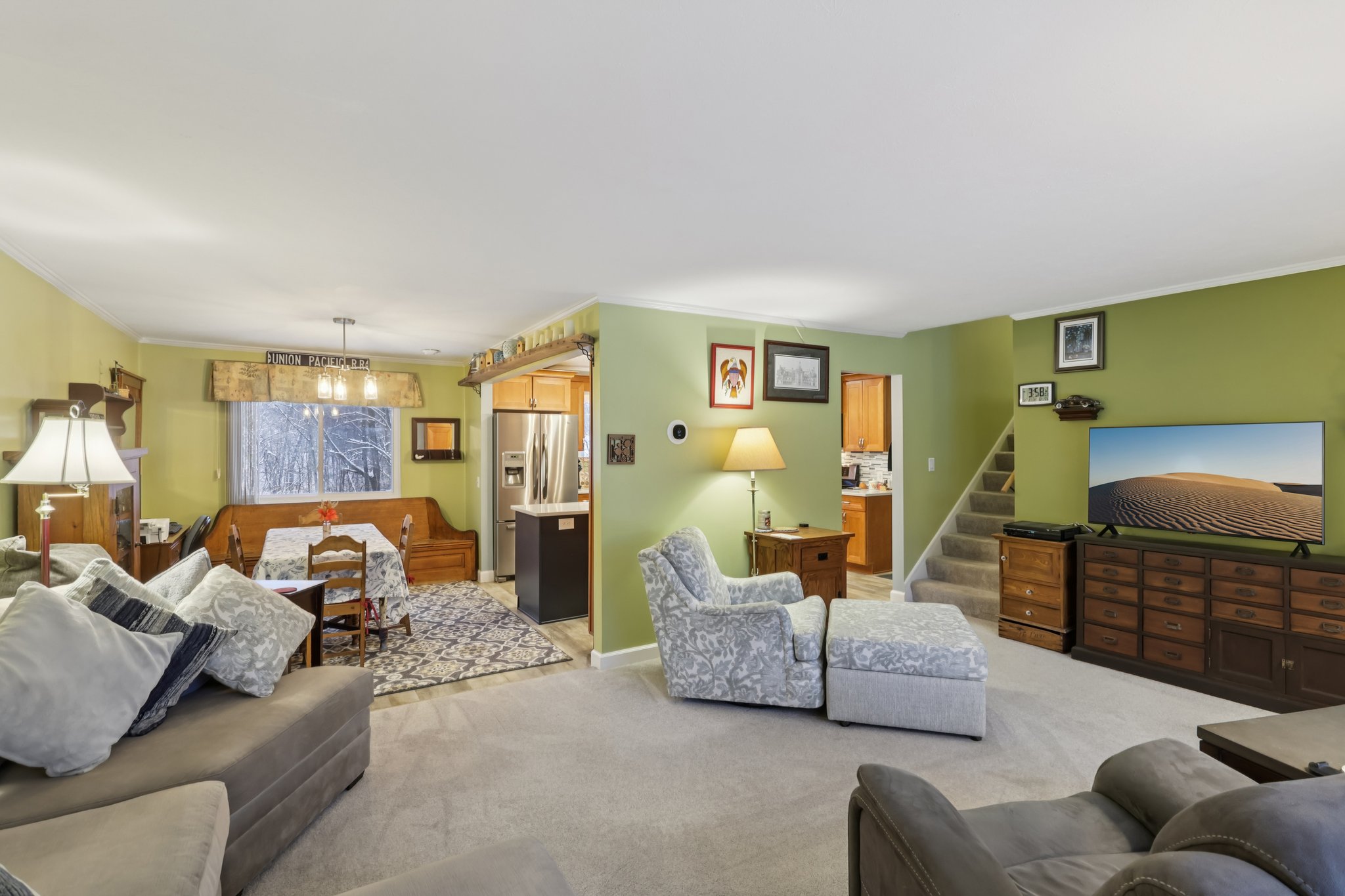 N Oval-S0312-011.jpg