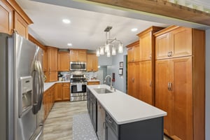 N Oval-S0312-015.jpg