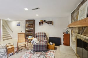 N Oval-S0312-043.jpg