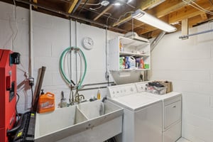 N Oval-S0312-046.jpg