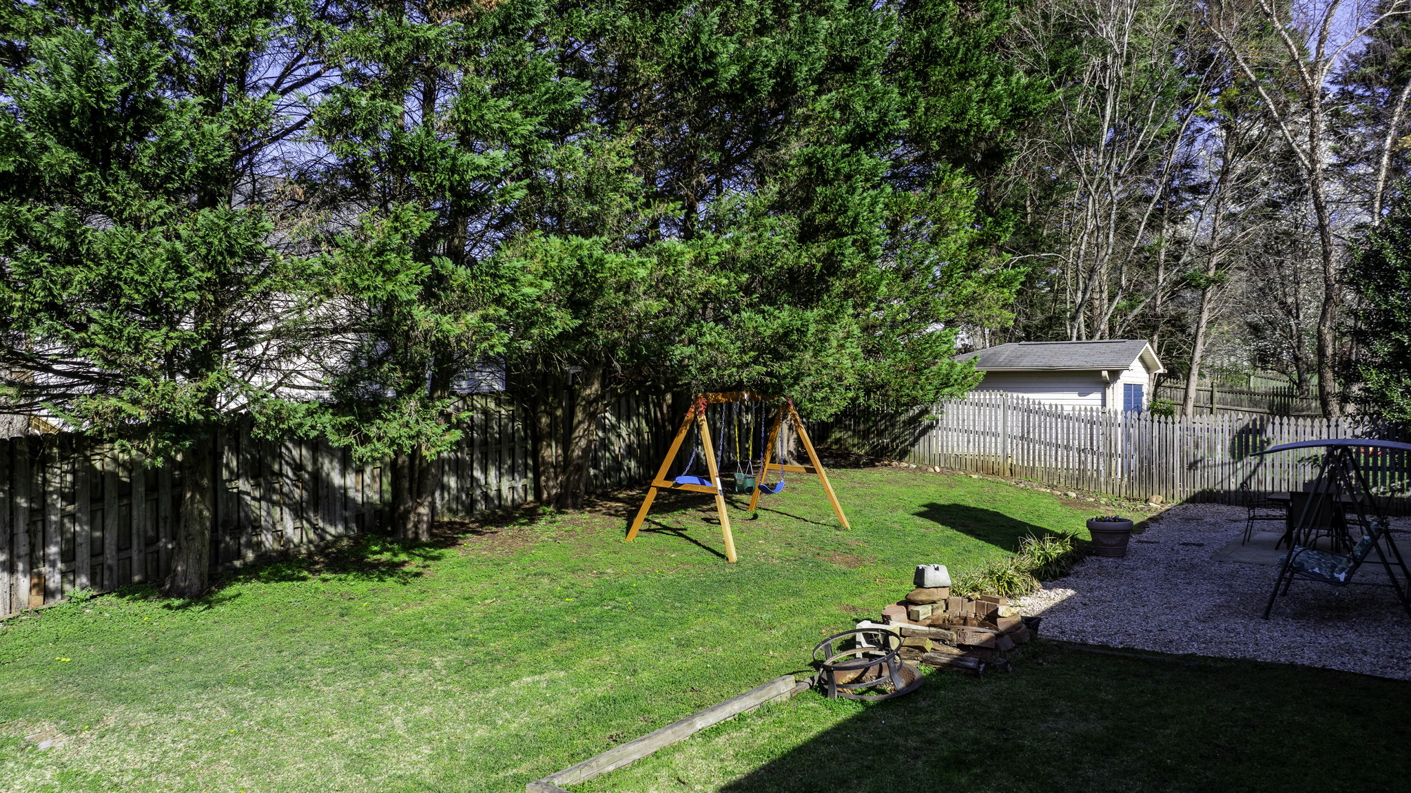  Photo 23