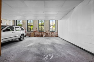  Photo 30