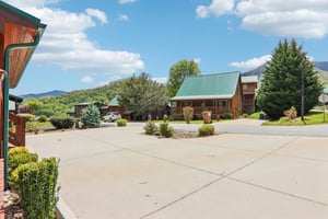 Panoramic Loop-S2204-058.jpg