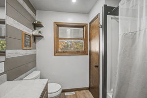  Photo 23