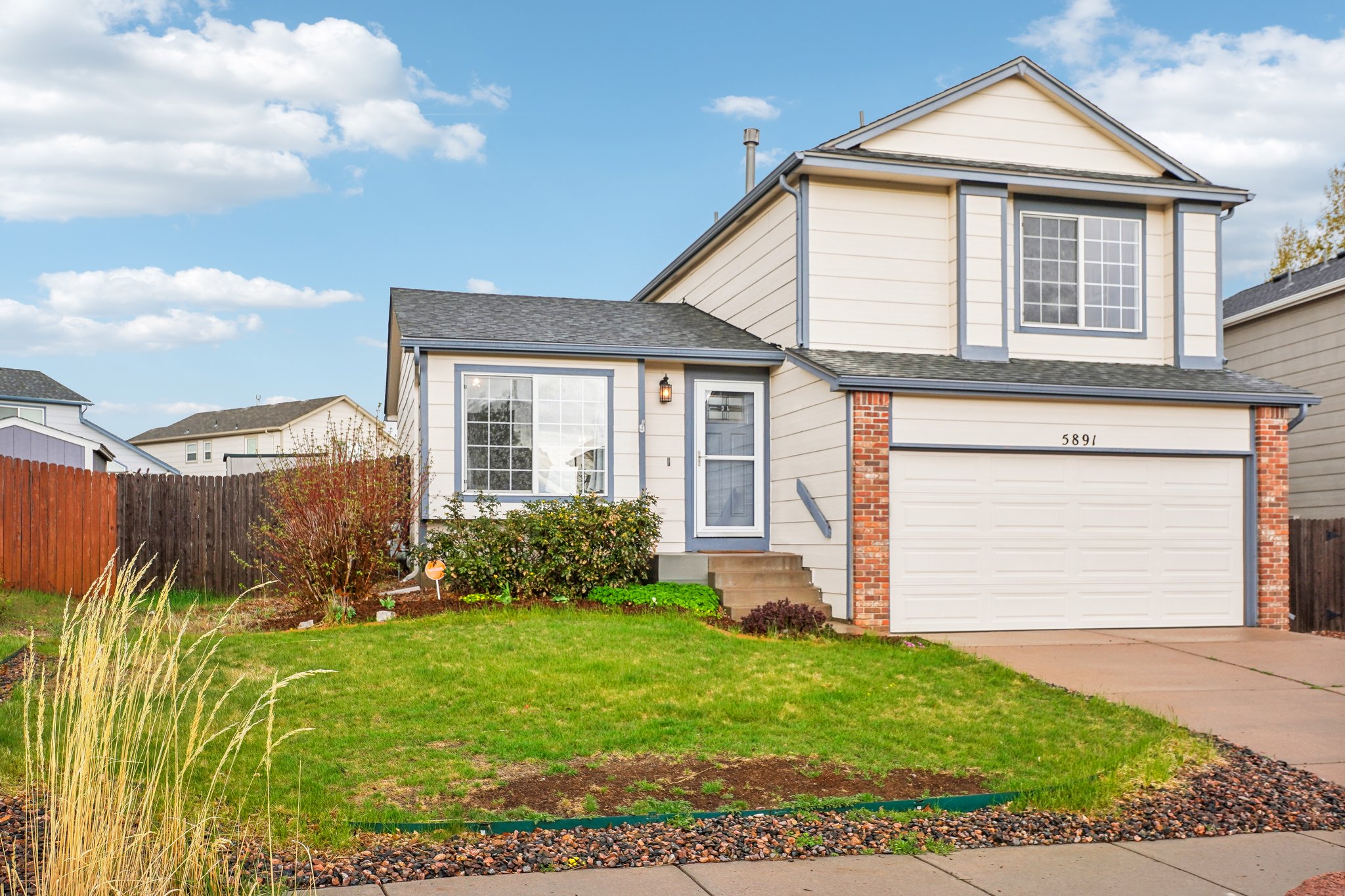 Butterfield Dr-005.jpg