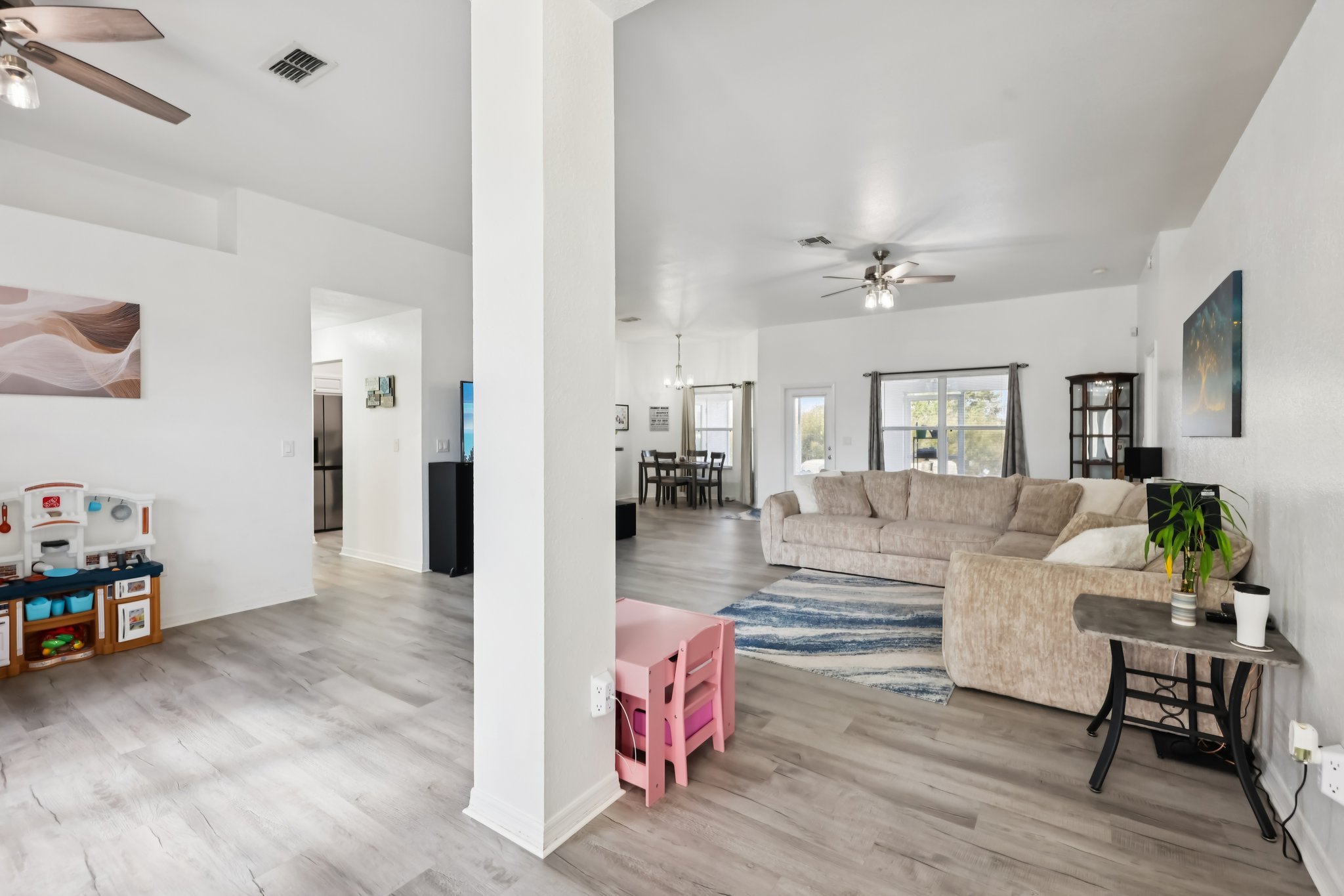 SW 98th Pl-S1902-007.jpg