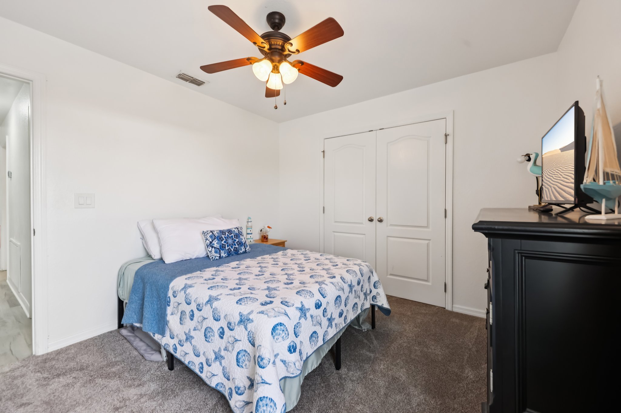 SW 98th Pl-S1902-032.jpg