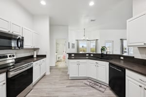 SW 98th Pl-S1902-013.jpg