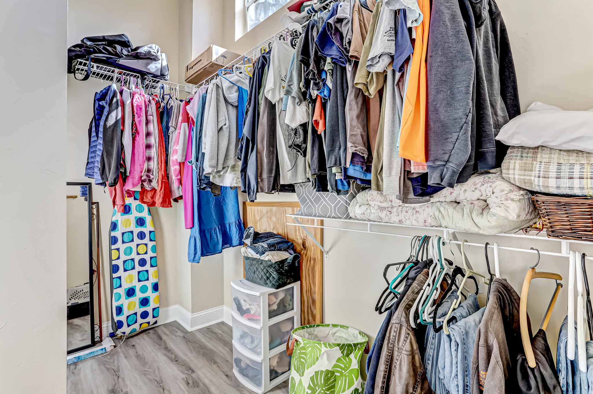 Primary Bedroom Closet