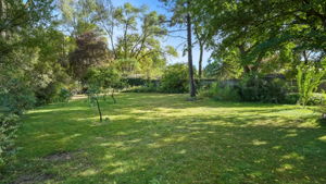  Photo 30